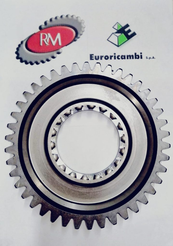 PIÑON MONO 42 dts 915