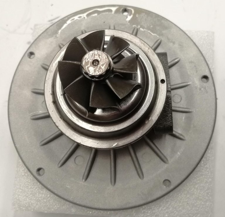 14411-VK500-REFONE-CATRIX-RHF4-3-1.jpg CATRIX NISSAN FRONTIER VA420058