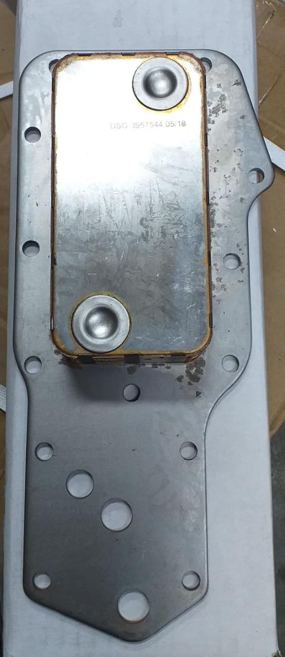 16-1-216-1.jpg ENFRIADOR ACEITE 6BT