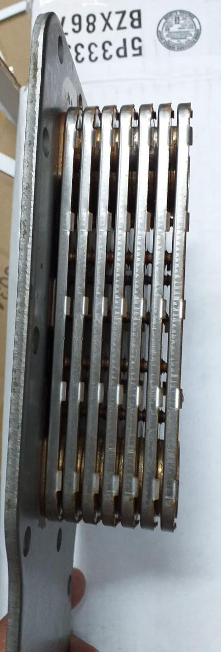 16-1-216-2.jpg ENFRIADOR ACEITE 6BT