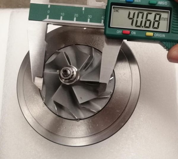 3779515-CATRIX-J-HE200WG-5-1.jpg CATRIX ISF FOTON HE200W CARCAZA GDE