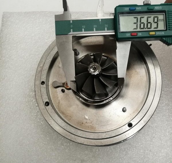 41-1-38-2.jpg CATRIX RENAULT MASTER GTB1549