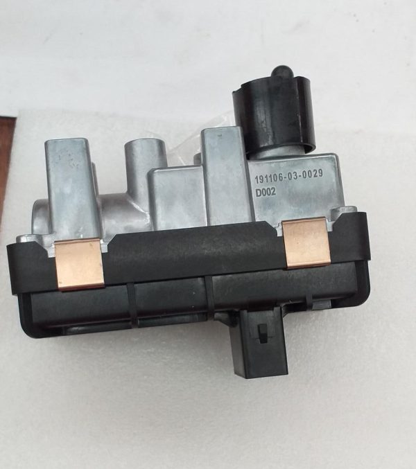 MODULO ELECTRONICO NISSAN URBAN BV40