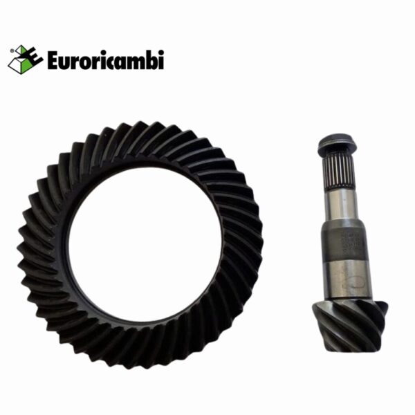 CORONA Y SPEED 8 X 43 FORD CARGO 815